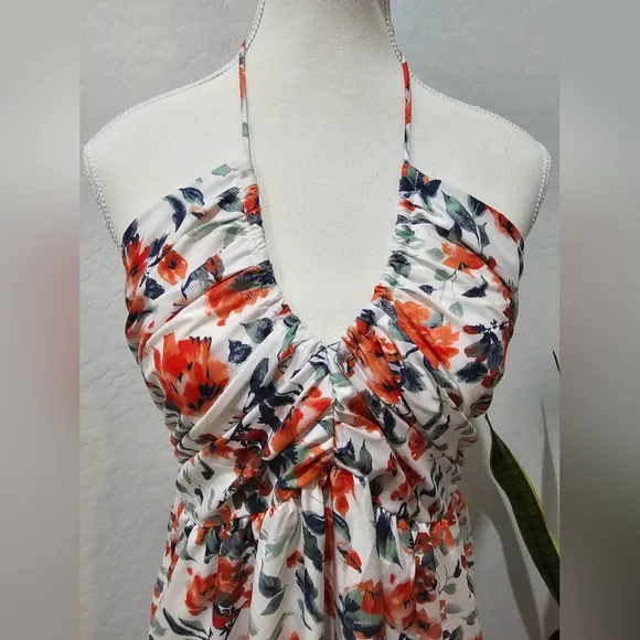 Floral V-neck Backless Maxi Dress - Picture 3 of 4